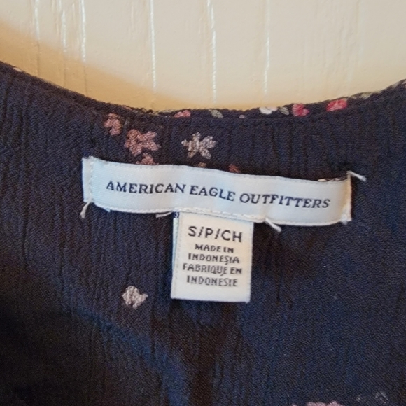 American Eagle Outfitters spaghetti strap shirt - Picture 5 of 5